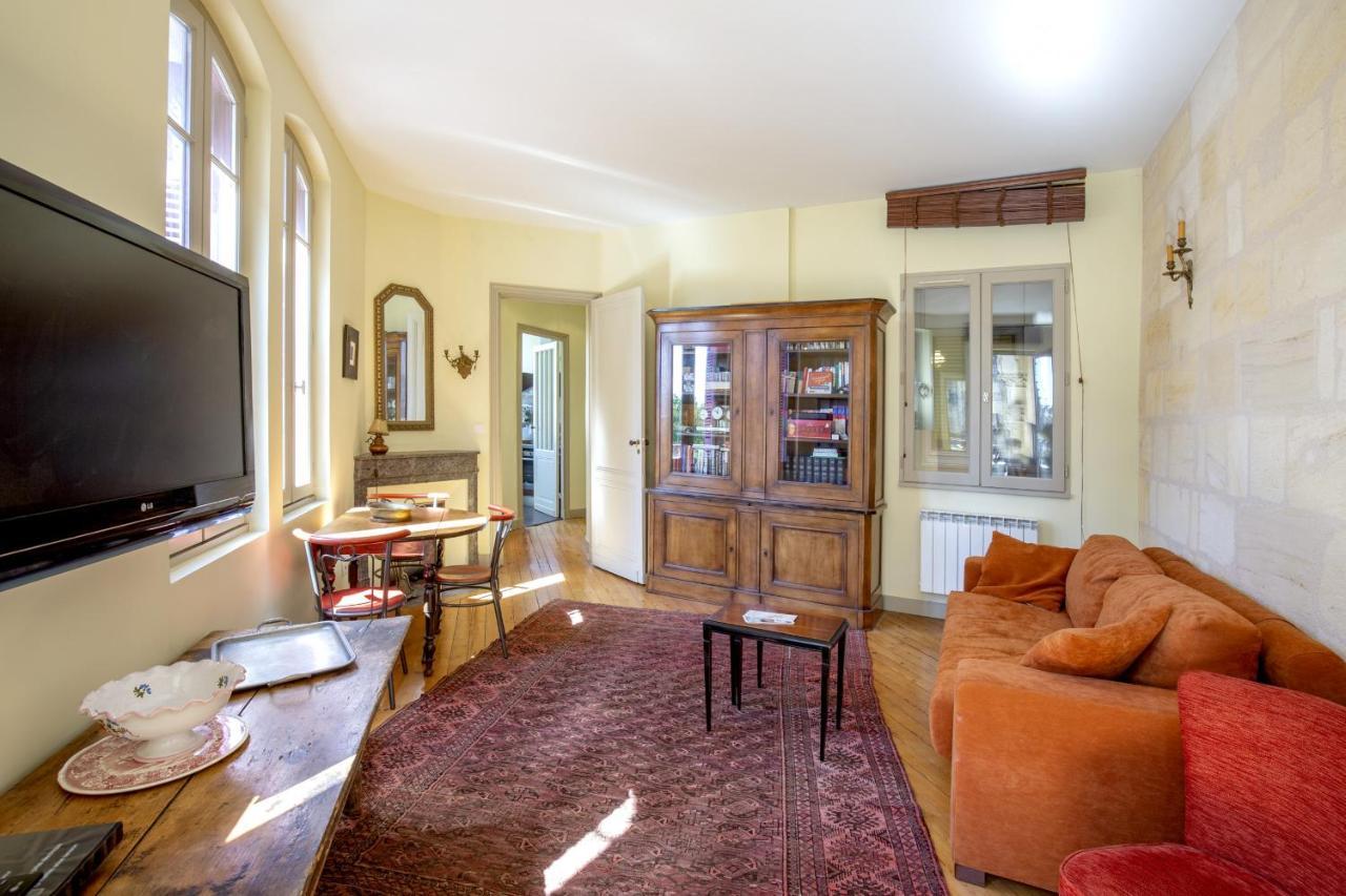 Centre Historique, Appartement Climatise Avec Terrasse Бордо Экстерьер фото